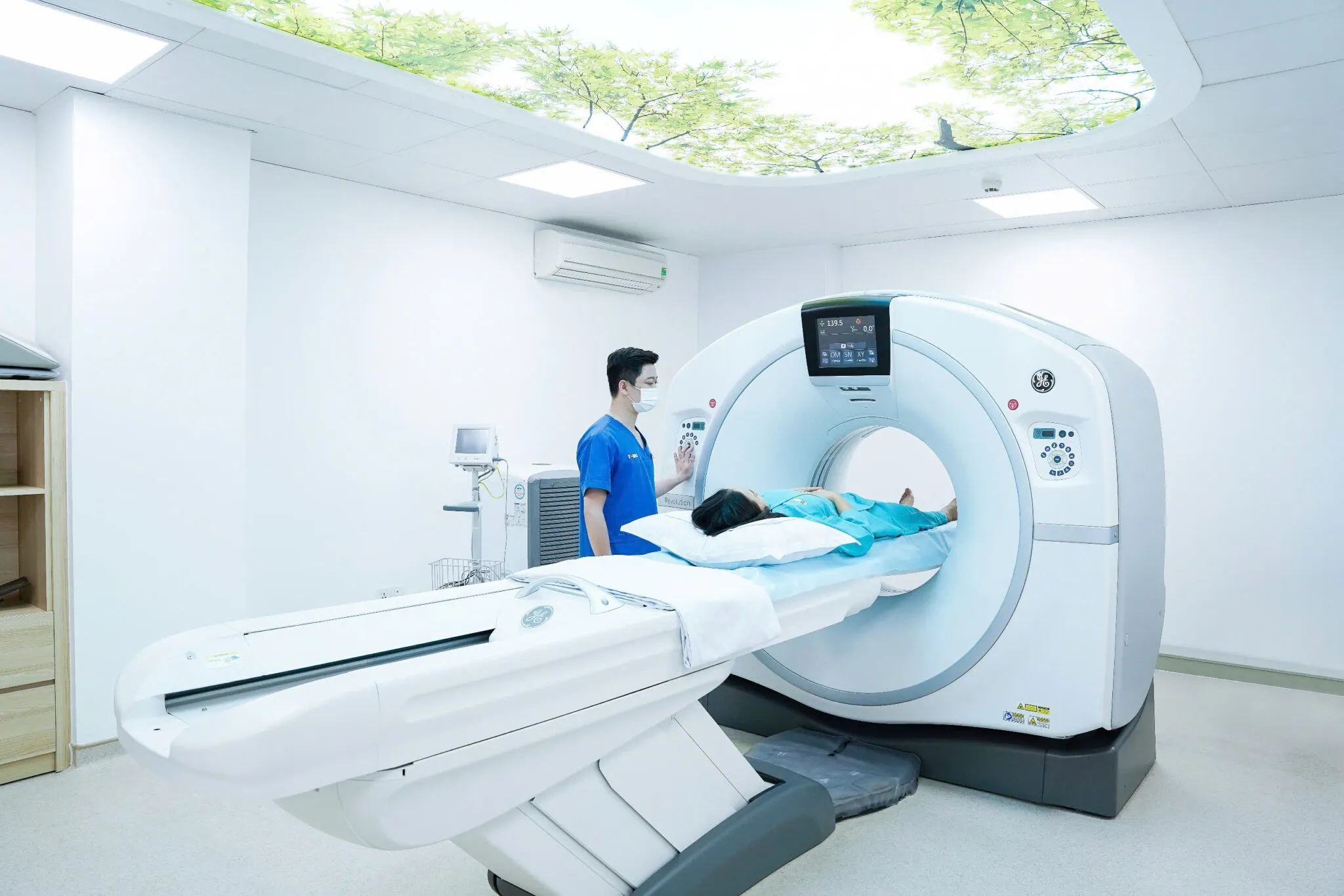 Máy chụp CT cắt lát hiện đại